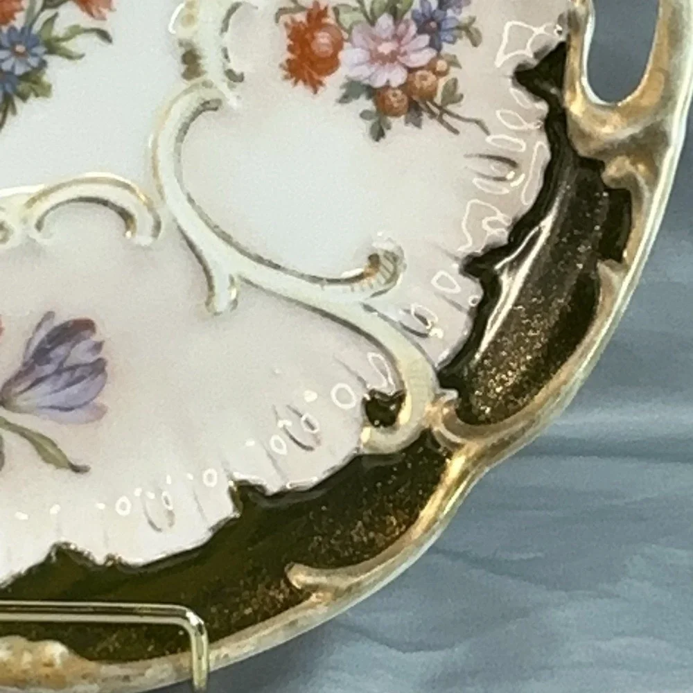 Antique Victorian Handled Cake Plate Pattern 930 Forest Green Stipple Gilt 10.5